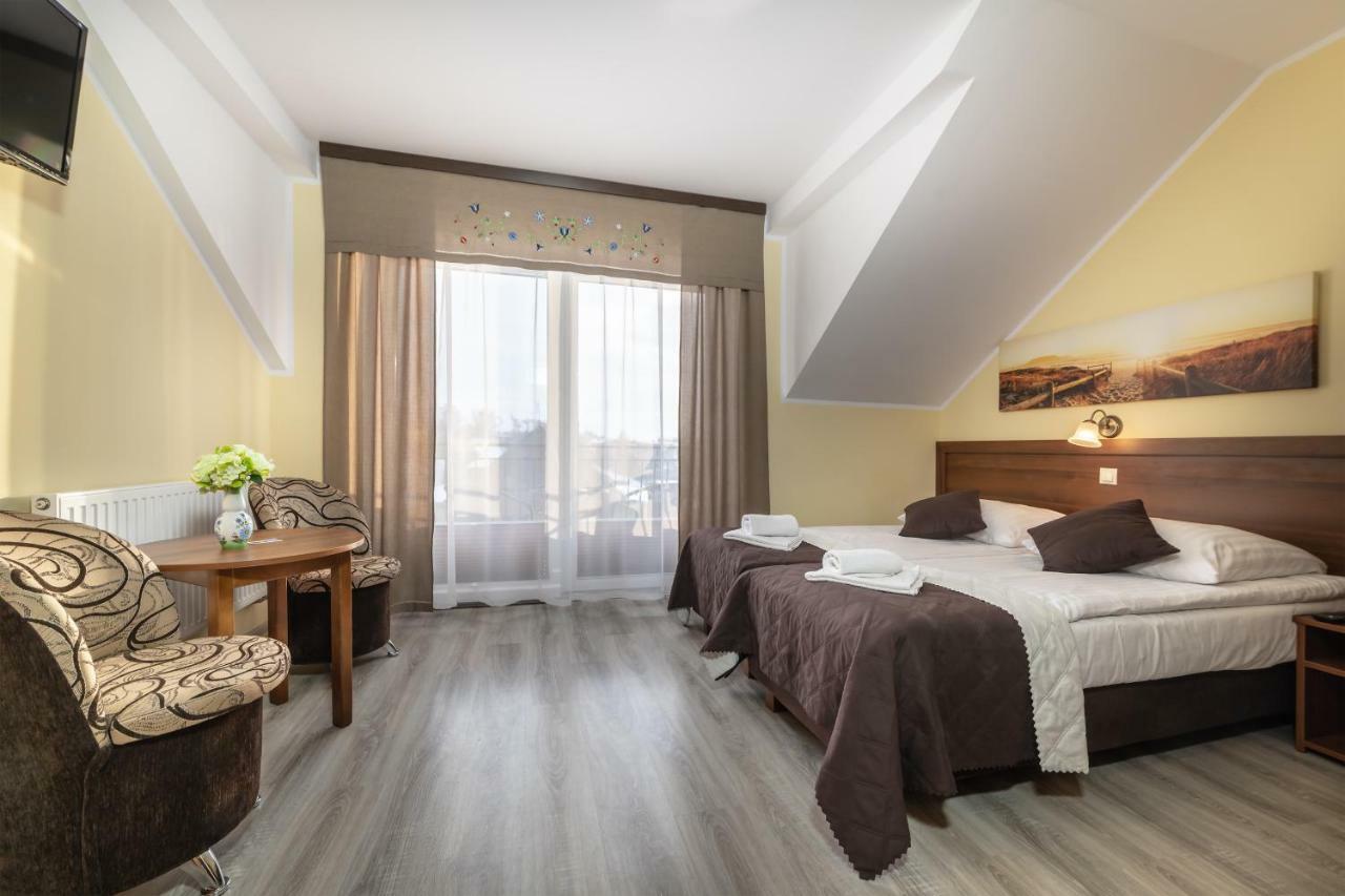 Appartement Dom Jastrzebia Z Basenem I Jacuzzi à Jastrzębia Góra Extérieur photo