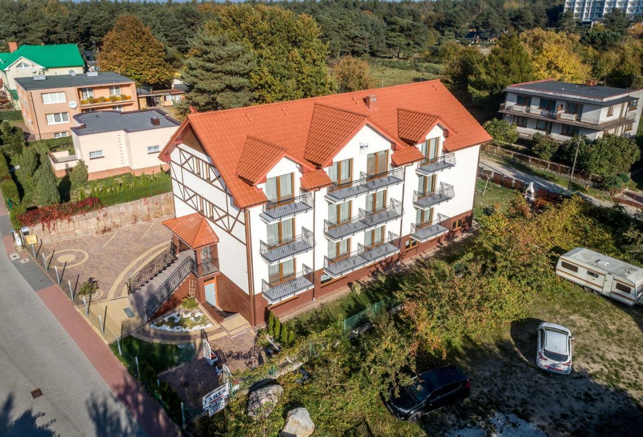 Appartement Dom Jastrzebia Z Basenem I Jacuzzi à Jastrzębia Góra Extérieur photo