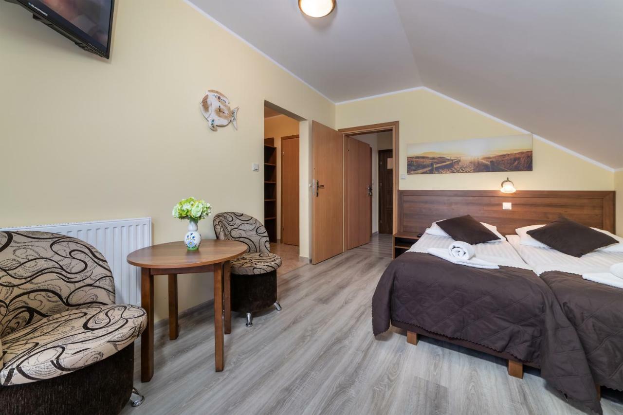 Appartement Dom Jastrzebia Z Basenem I Jacuzzi à Jastrzębia Góra Extérieur photo